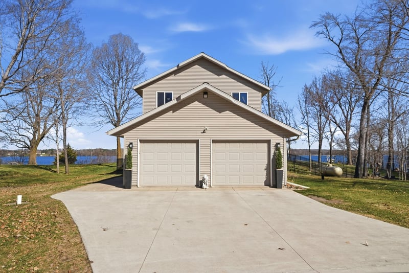12153 Alcott Dr, Sauk Centre, MN 56378