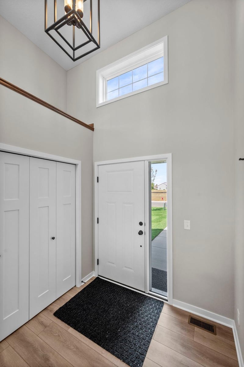 13036 12th Ave, Zimmerman, MN 55398