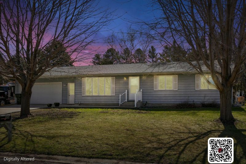 908 Pleasantview Dr SE, Willmar, MN 56201