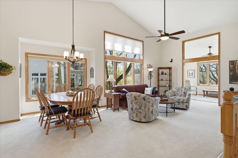 2709 Pine Ridge Dr, Anoka, MN 55303