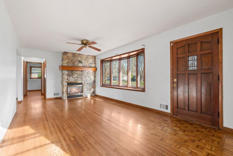 3701 Violet Ave N, Brooklyn Center, MN 55429
