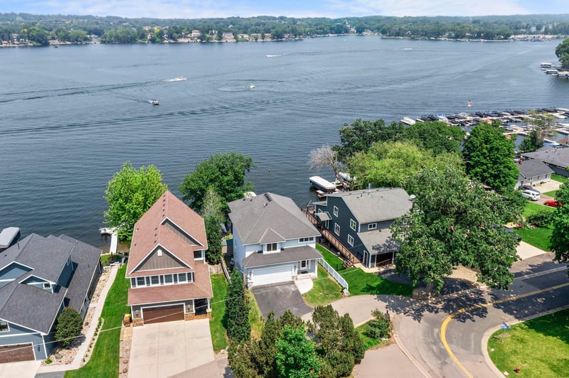 3868 Green Heights Trl SW, Prior Lake, MN 55372