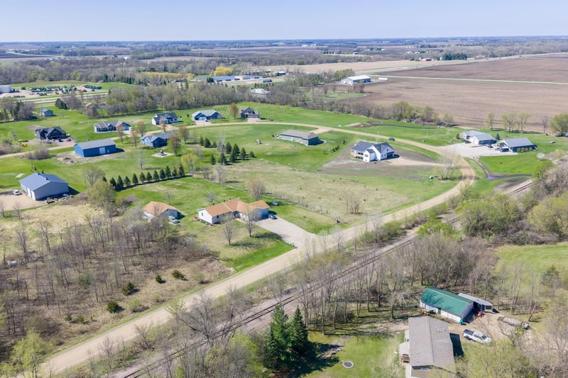4690 108th Cir, Glencoe, MN 55336