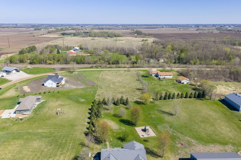4690 108th Cir, Glencoe, MN 55336