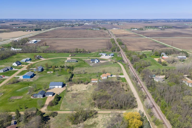 4690 108th Cir, Glencoe, MN 55336