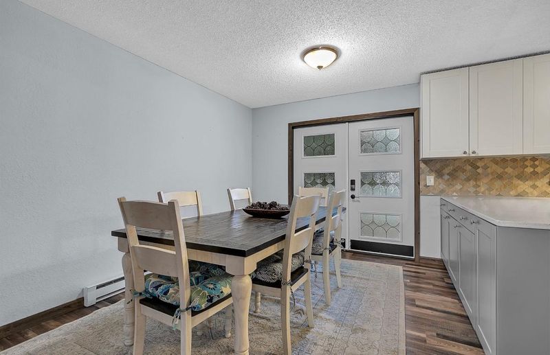 1748 Cypress Rd, Saint Cloud, MN 56303