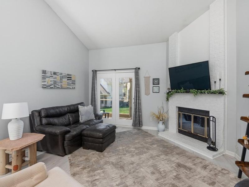11011 Oregon Curve, Bloomington, MN 55438