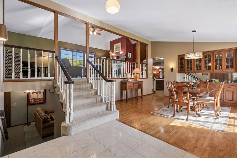 3306 Belden Dr, Saint Anthony, MN 55418