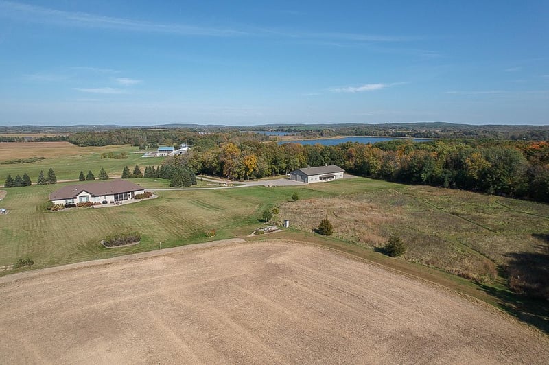 21173 280th St, Richmond, MN 56368