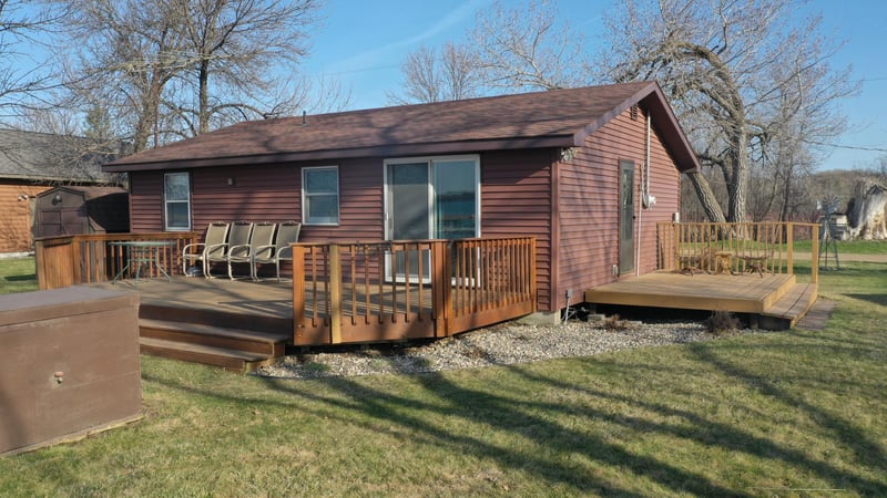 27113 Bass Beach Rd, Starbuck, MN 56381