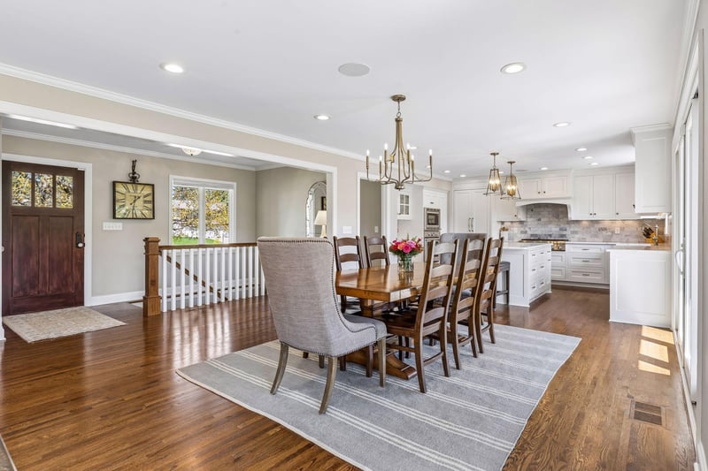 6233 Knoll Dr, Edina, MN 55436