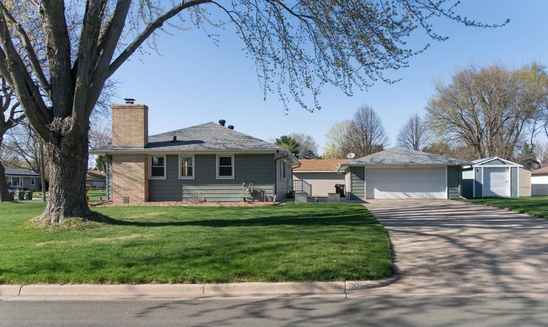 14590 Chianti Ave W, Rosemount, MN 55068