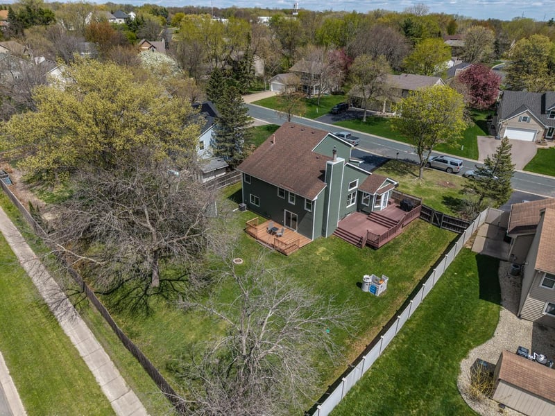 15020 Rushmore Crescent, Burnsville, MN 55306