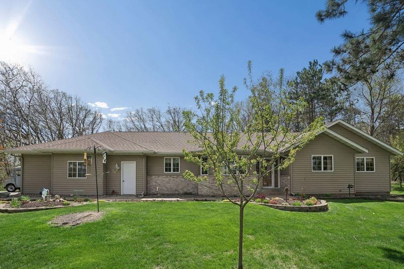 2063 Rena Cir, Saint Augusta, MN 55320