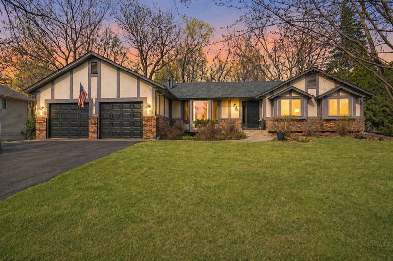 19044 Xavier St NW, Elk River, MN 55330