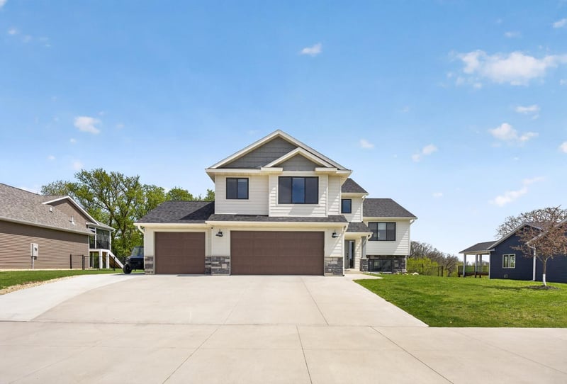 1500 14th Ave NE, Kasson, MN 55944