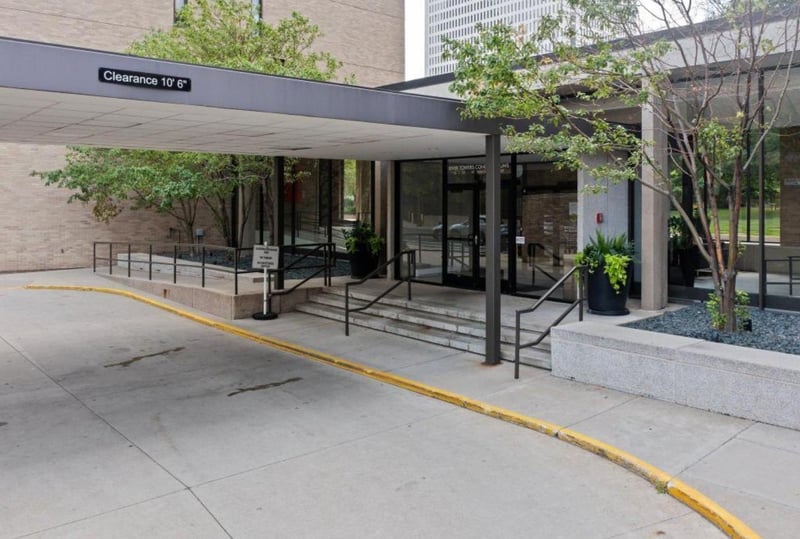 15 S 1st St #A1613, Minneapolis, MN 55401