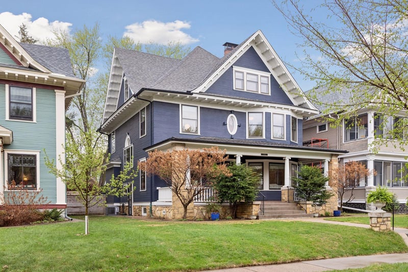 1026 Portland Ave, Saint Paul, MN 55104