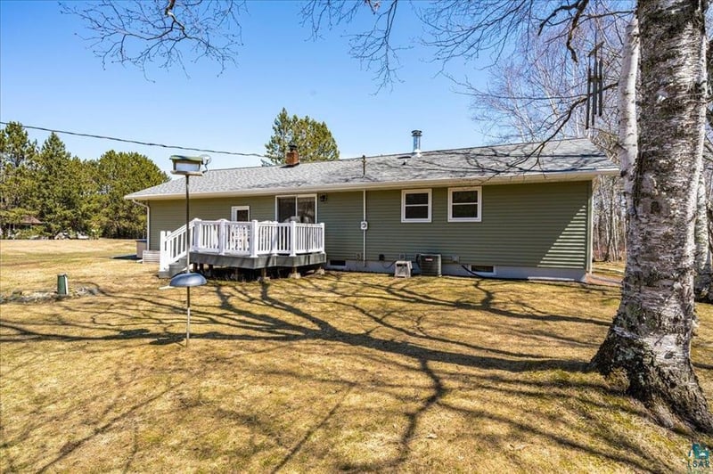 29 Maple Dr, Esko, MN 55733