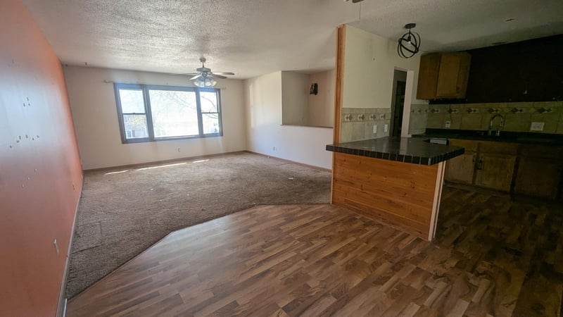 308 Connie Ln, Eagle Lake, MN 56024