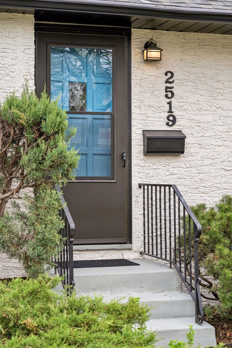 2519 Madison St NE, Minneapolis, MN 55418