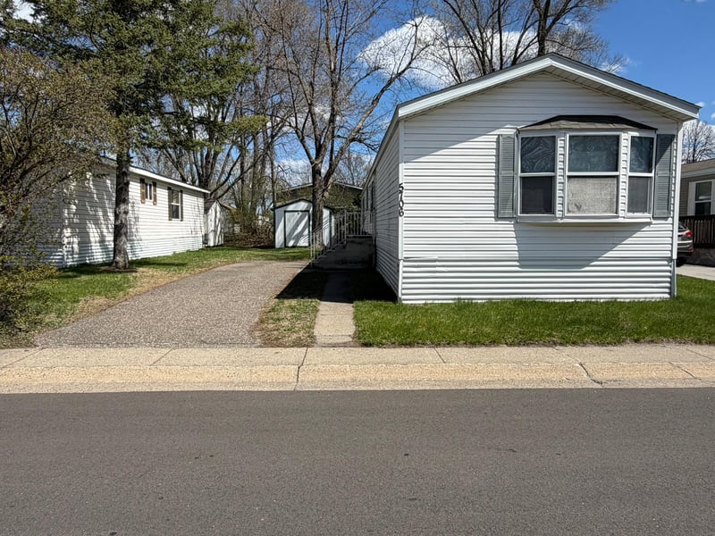 5706 Cabot Dr, Mounds View, MN 55112
