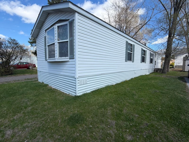 5706 Cabot Dr, Mounds View, MN 55112