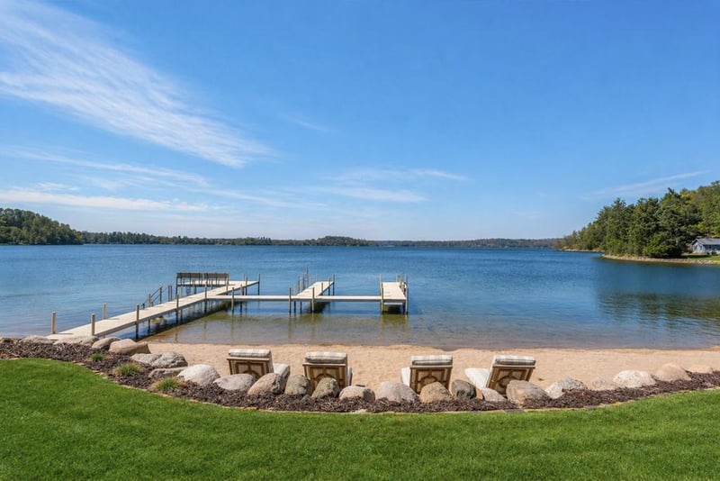 1344 Pike Bay Rd, East Gull Lake, MN 56401