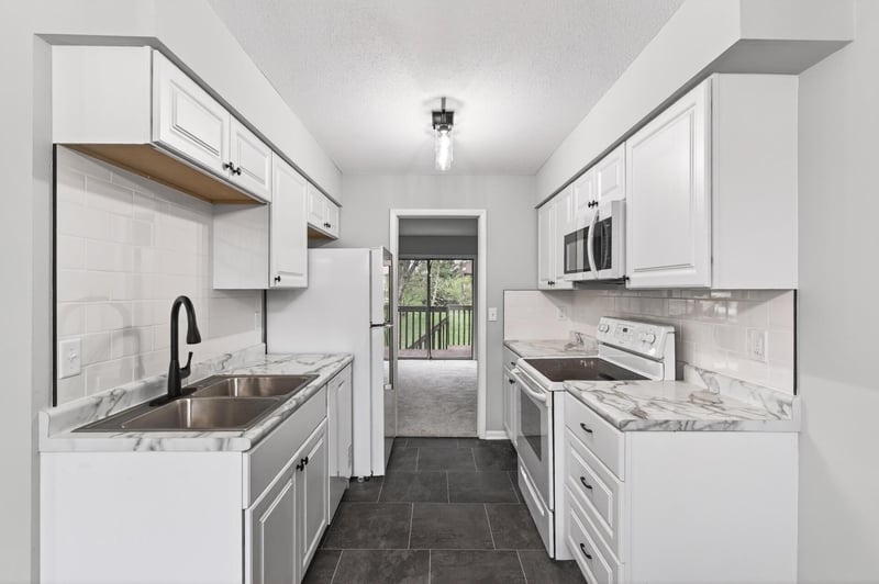 7433 142nd Street Ct, Apple Valley, MN 55124