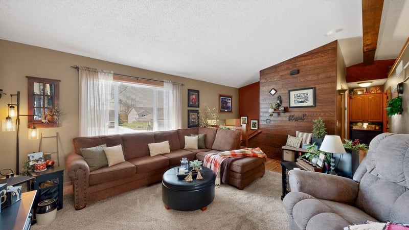 105 Westside Ln, Fountain, MN 55935