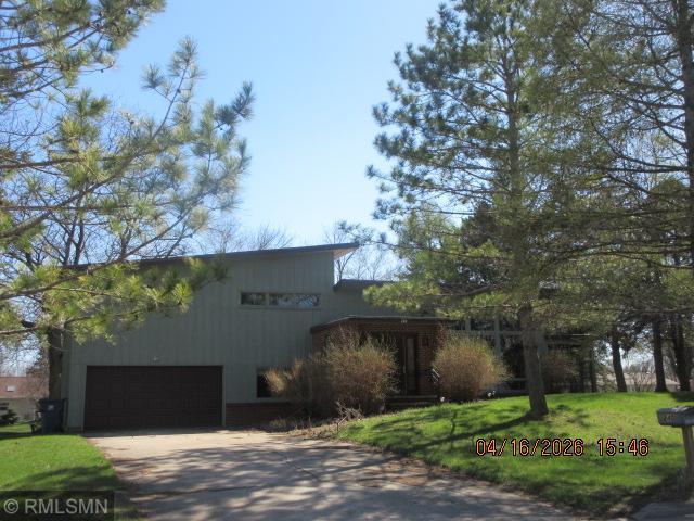 240 W 7th St, Gibbon, MN 55335