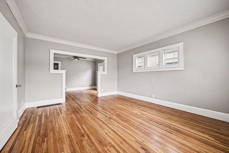 3706 Penn Ave N, Minneapolis, MN 55412