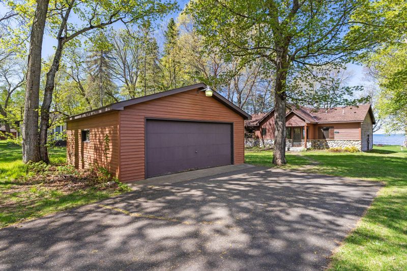 21485 324th Pl, Isle, MN 56342