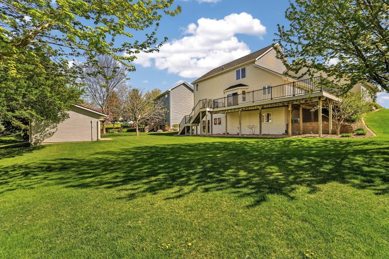 6012 Granite Dr NW, Rochester, MN 55901