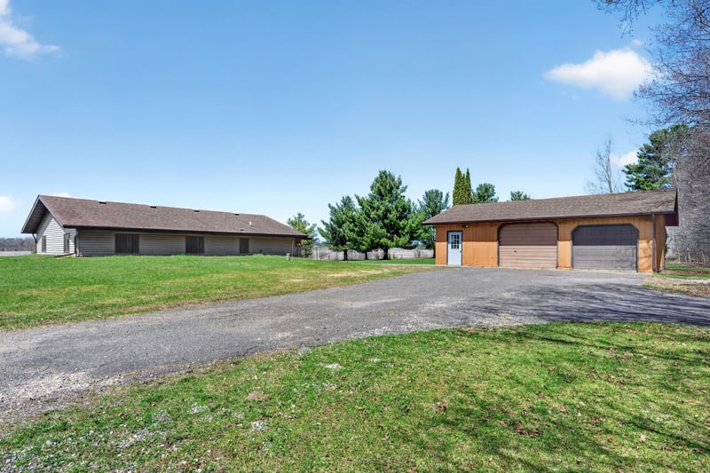 W3214 Church Rd, Sarona, WI 54870