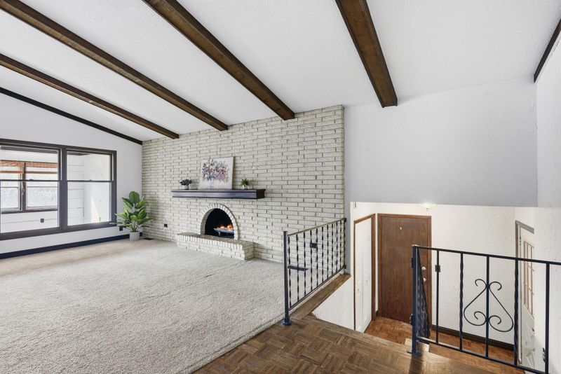 16062 Jenkins St NE, Andover, MN 55304