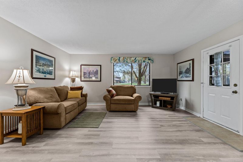 12542 Alder St NW, Coon Rapids, MN 55448