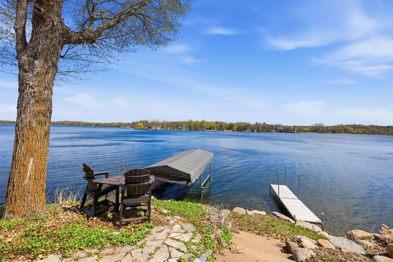 5622 Quinlar Ave NW, Annandale, MN 55302
