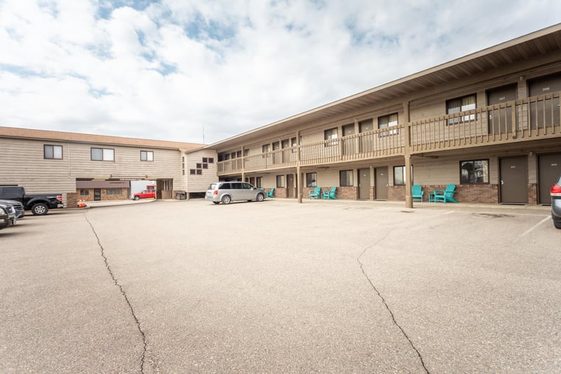 604 N Main St, Starbuck, MN 56381