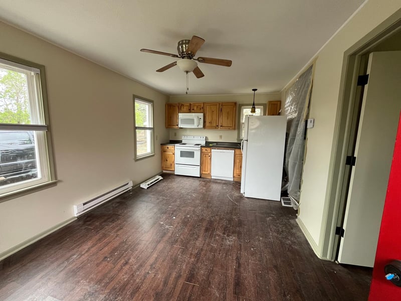 1309 Hillsboro Ave N, Golden Valley, MN 55427