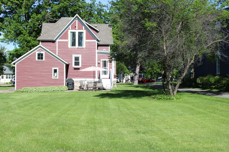 221 Main St N, Sauk Centre, MN 56378