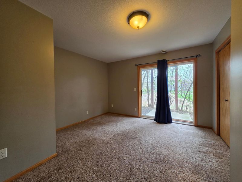 6418 207th St N, Forest Lake, MN 55025
