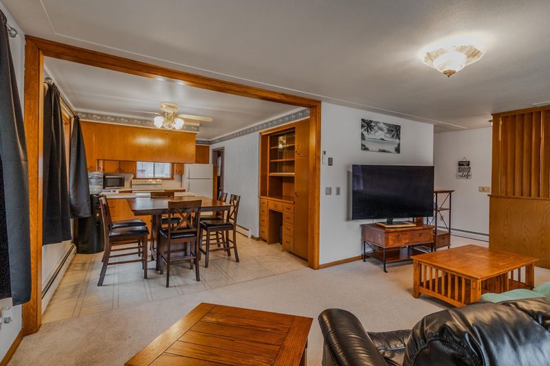 34 Ivy Ave NE, Richmond, MN 56368