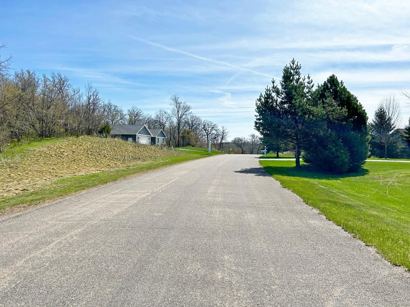 6312 Hidden Ln, South Haven, MN 55382