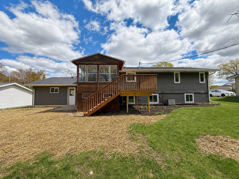 943 Birch Blvd, Winona, MN 55987