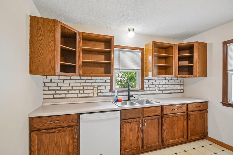 5324 Emerson Ave N, Brooklyn Center, MN 55430
