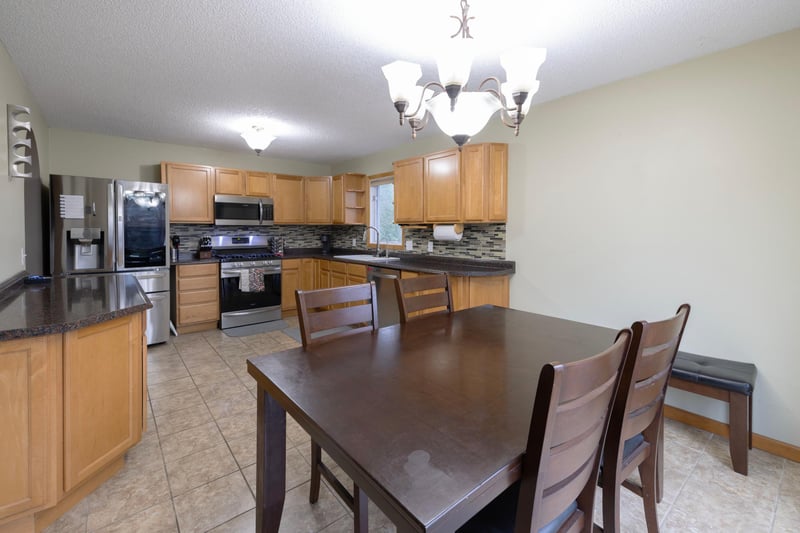 2016 84th Ave N, Brooklyn Park, MN 55444