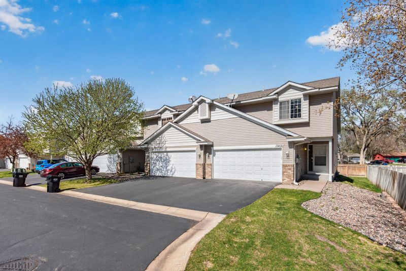 13402 Ximines Ln N, Champlin, MN 55316
