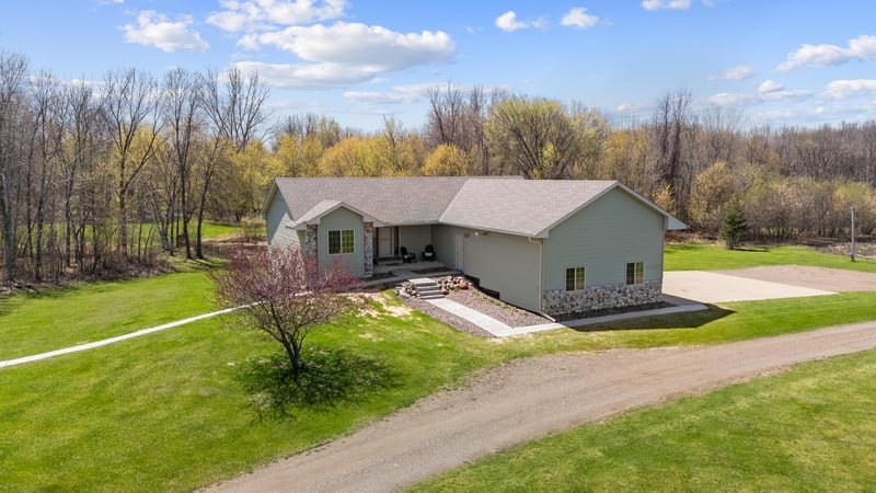 9304 373rd Ave NW, Princeton, MN 55371