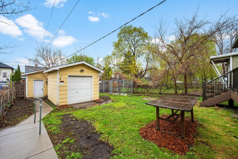 873 Carroll Ave, Saint Paul, MN 55104